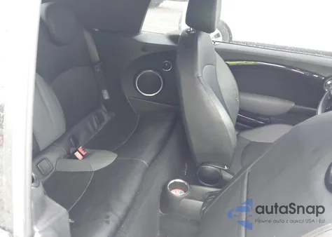 2010 Mini Cooper из США, поврежденный, VIN WMWMR3C59ATZ19038